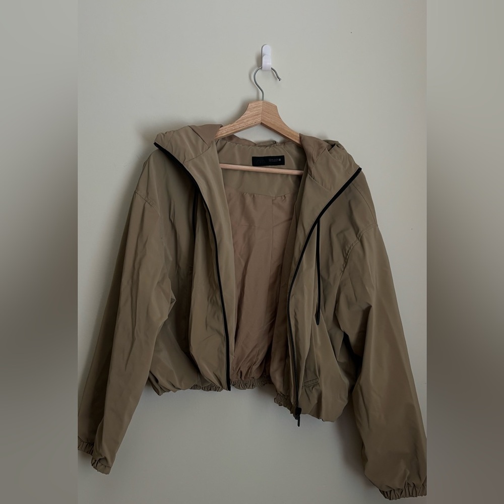 Zara Crop Rain Resistant Crop Jacket in Olive Green